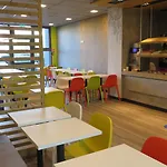 酒店 旅游中心会议中心宜必思快捷酒店