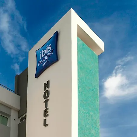 Hotel Ibis Budget Centre Gare Et Congres Tours