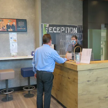 Ibis Budget Centre Gare Et Congres Otel