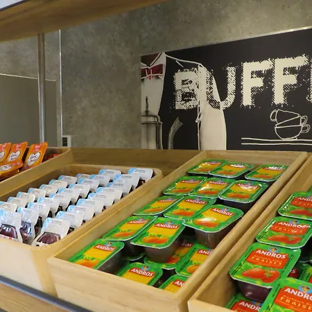 מלון Ibis Budget Centre Gare Et Congres