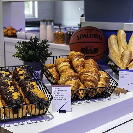 Ibis Budget Centre Gare Et Congres 2* تور