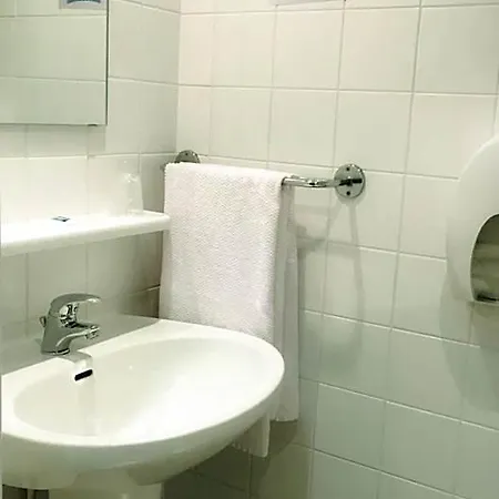 Ibis Budget Centre Gare Et Congres Hotel Tours