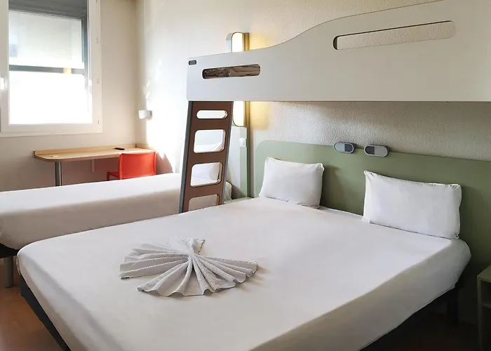 Ibis Budget Centre Gare Et Congres Hotel 2*